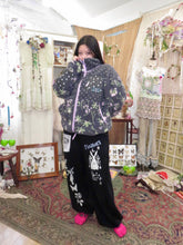 画像をギャラリービューアに読み込む, ［予約販売］【前金30%】flower pattern boa blouson
